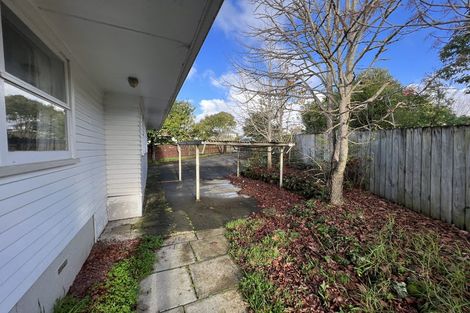 Photo of property in 25 Marewa Street, Te Atatu South, Auckland, 0610