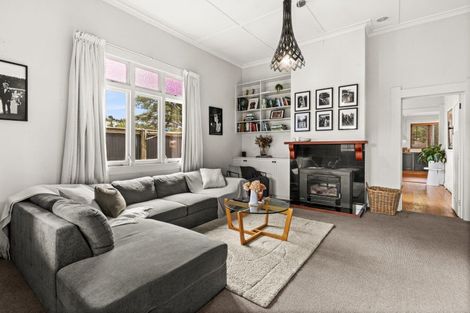 Photo of property in 2 Mcdonald Street, Napier South, Napier, 4110