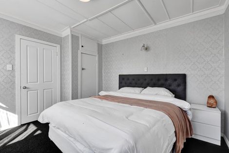 Photo of property in 59 Camberwell Road, Hawera, 4610