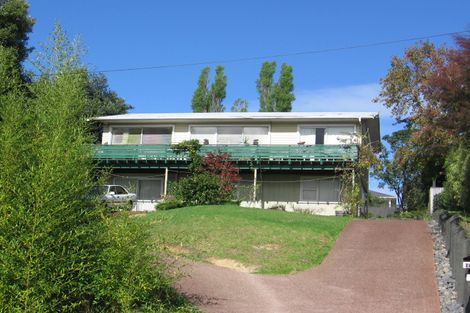 Photo of property in 37 Evans Road, Glen Eden, Auckland, 0602