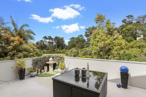 Photo of property in 43 Vintage Drive, Henderson, Auckland, 0612