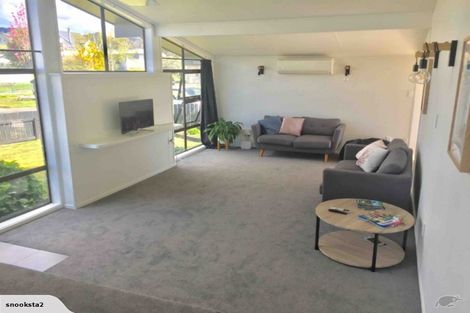 Photo of property in 11 Browning Crescent, Owhata, Rotorua, 3010