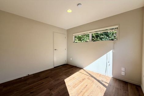 Photo of property in 13a King Richard Place, Browns Bay, Auckland, 0630