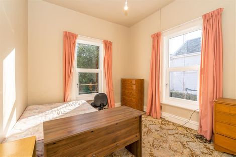 Photo of property in 8 Heriot Row, Dunedin Central, Dunedin, 9016