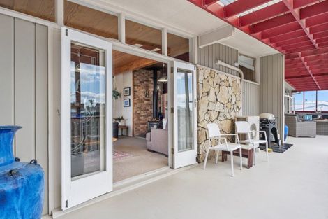 Photo of property in 15 Hawea Street, Mount Maunganui, 3116