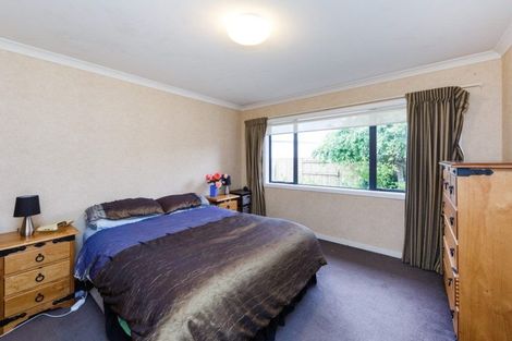 Photo of property in 63 Peter Hall Drive, Kelvin Grove, Palmerston North, 4414