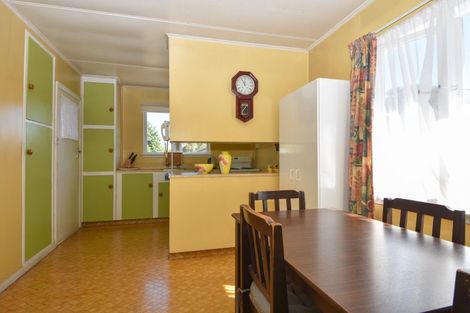 Photo of property in 30 Taverner Street, Carterton, 5713