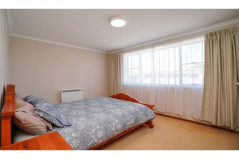 Photo of property in 19 Kelso Place, Strathern, Invercargill, 9812