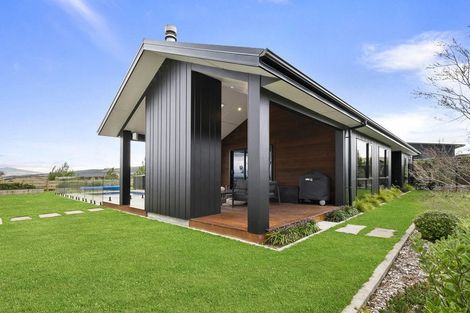 Photo of property in 6 Dickins Lane, Aokautere, Palmerston North, 4471