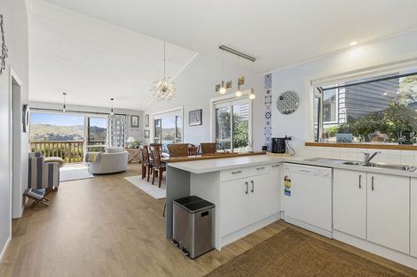 Photo of property in 14 Kenef Road, Paremata, Porirua, 5024