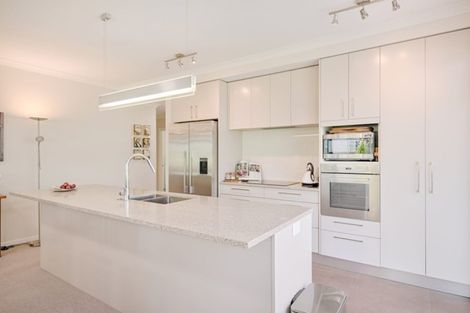 Photo of property in 14 Plantation Terrace, Orewa, 0931