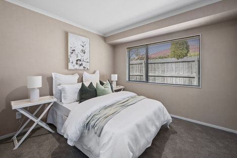 Photo of property in 15 Frame Place, Owhata, Rotorua, 3010