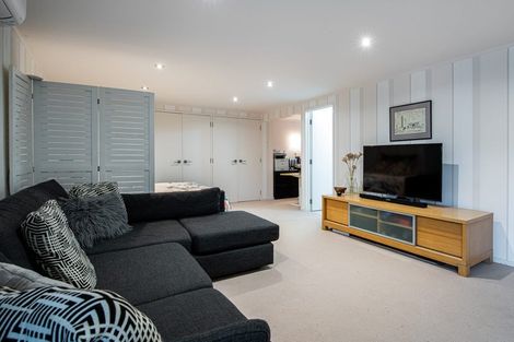 Photo of property in 297 Beach Road, Campbells Bay, Auckland, 0630