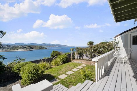 Photo of property in 7 View Road, Houghton Bay, Wellington, 6023