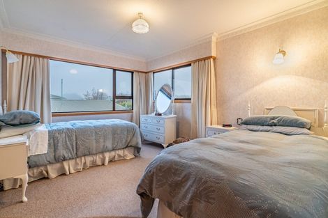 Photo of property in 18 Waterford Drive, Winton, 9720