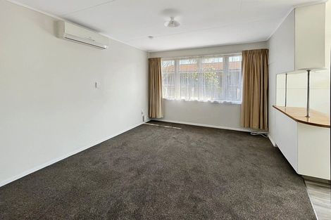 Photo of property in 18 Douglas Street, West End, Palmerston North, 4412