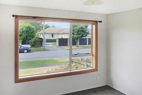 Photo of property in 65 Appleby Crescent, Burnside, Christchurch, 8053