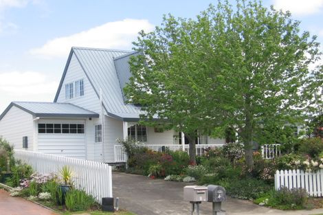 Photo of property in 6 Adela Stewart Drive West, Athenree, Katikati, 3177