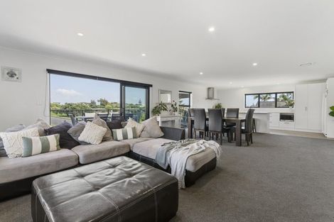 Photo of property in 26 Ocean View Road, Coastlands, Whakatane, 3120