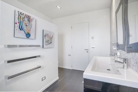 Photo of property in 48a Egerton Road, Winton, 9781