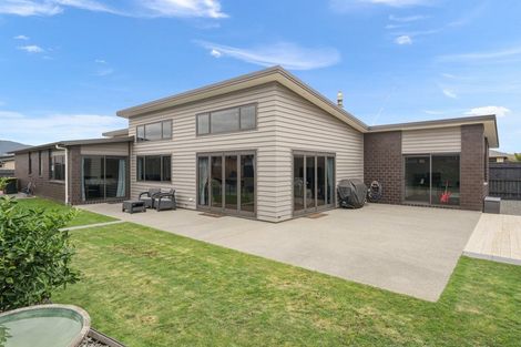 Photo of property in 97 The Drive, Paraparaumu Beach, Paraparaumu, 5032