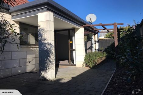 Photo of property in 8/4 Broadbent Street, Riccarton, Christchurch, 8041