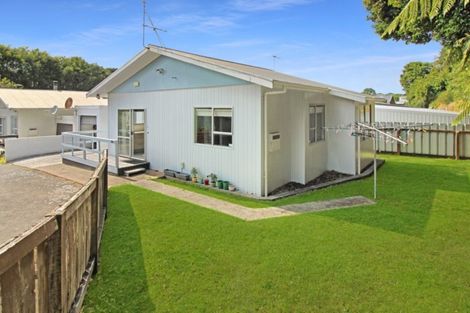 Photo of property in 117a Seaview Road, Westown, New Plymouth, 4310