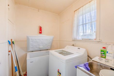 Photo of property in 5 Bennett Street, Waipawa, 4210