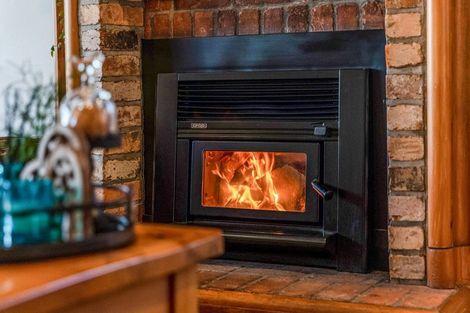 Photo of property in 377 Ostrich Farm Road, Pukekohe, 2679