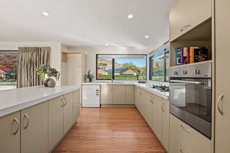 Photo of property in 48 Erskine Street, Lake Hayes, Queenstown, 9304