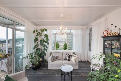 Photo of property in 11 Barclay Place, Wanaka, 9305