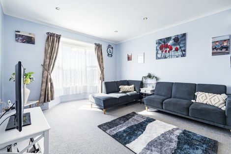 Photo of property in 35 Browne Street, Waitara, 4320