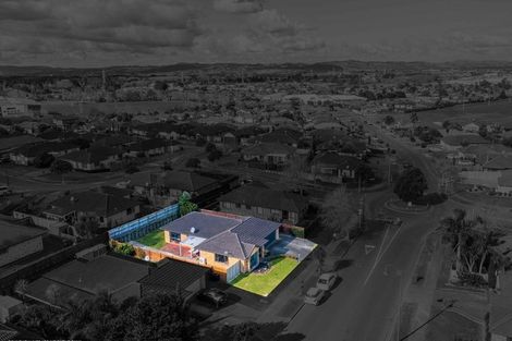 Photo of property in 57 Magic Way, Randwick Park, Auckland, 2105