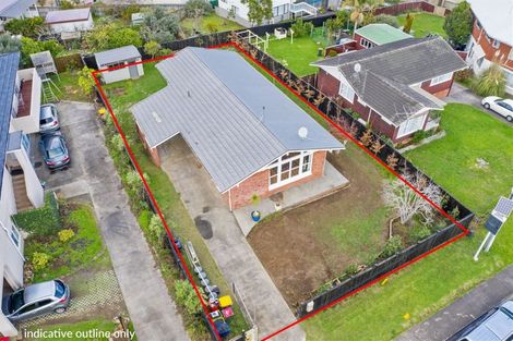 Photo of property in 109 Hutchinsons Road, Bucklands Beach, Auckland, 2014