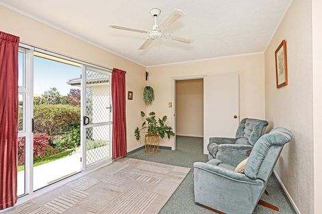 Photo of property in 18b Chester Street, Taradale, Napier, 4112