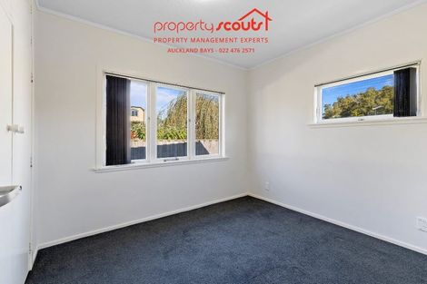 Photo of property in 9 Hillcrest Avenue, Hillcrest, Auckland, 0627