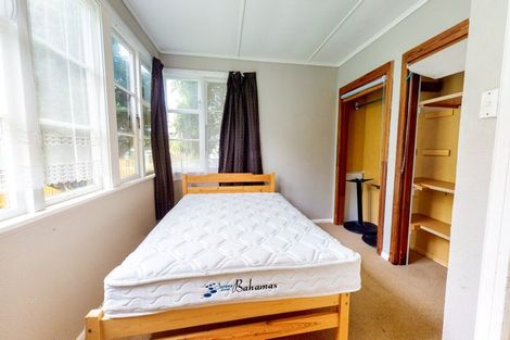 Photo of property in 1137 High Street, Taita, Lower Hutt, 5011