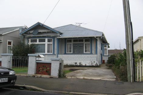Photo of property in 27 Bathgate Street, South Dunedin, Dunedin, 9012