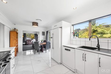 Photo of property in 67 Bridge Road, Birchville, Upper Hutt, 5018