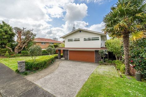 Photo of property in 34 Marywil Crescent, Hillcrest, Auckland, 0627