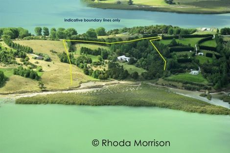 Photo of property in 257 Metcalfe Road, Matakohe, 0593