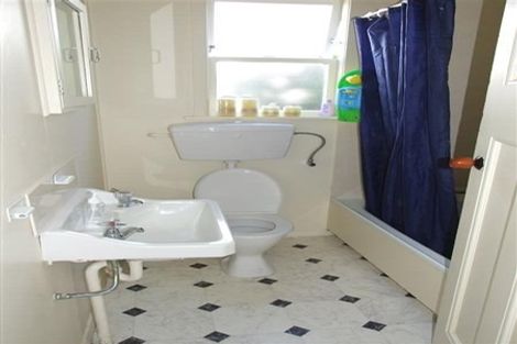 Photo of property in 2/31 Tahi Street, Miramar, Wellington, 6022