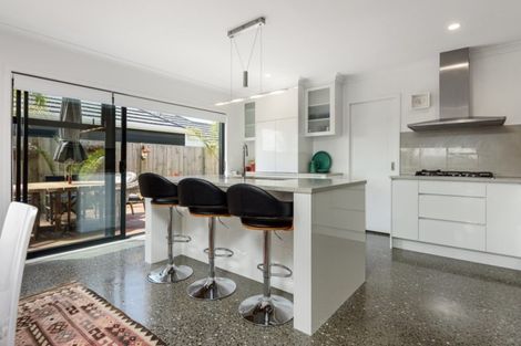 Photo of property in 33 Benmore Crescent, Pyes Pa, Tauranga, 3112