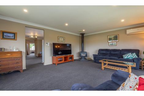 Photo of property in 32 Gould Crescent, Woolston, Christchurch, 8023