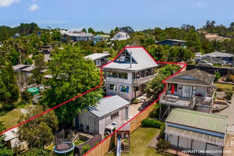 Photo of property in 28 Stillwater Crescent, Stillwater, Silverdale, 0993