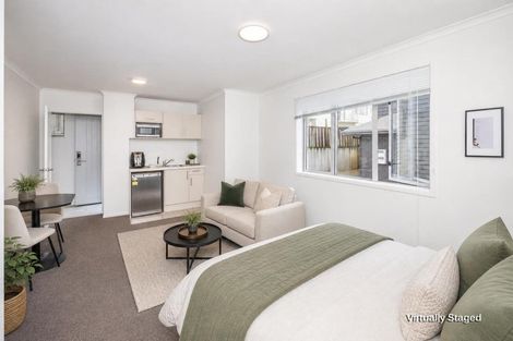 Photo of property in 4/30 Hunter Street, Hamilton Lake, Hamilton, 3204
