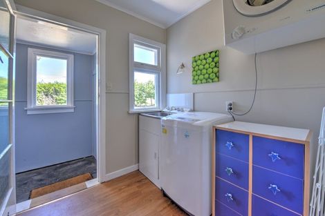 Photo of property in 26 Cornwall Street, Mossburn, 9792