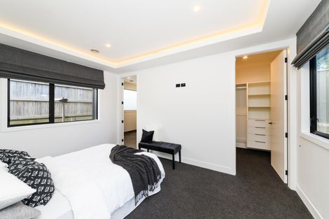 Photo of property in 2 Waimarama Court, Roslyn, Palmerston North, 4414