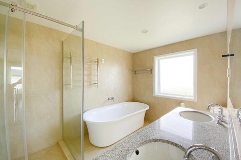 Photo of property in 31 Bounty Road, Long Bay, Auckland, 0630