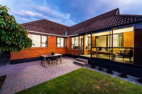 Photo of property in 60 Bay View Road, South Dunedin, Dunedin, 9012